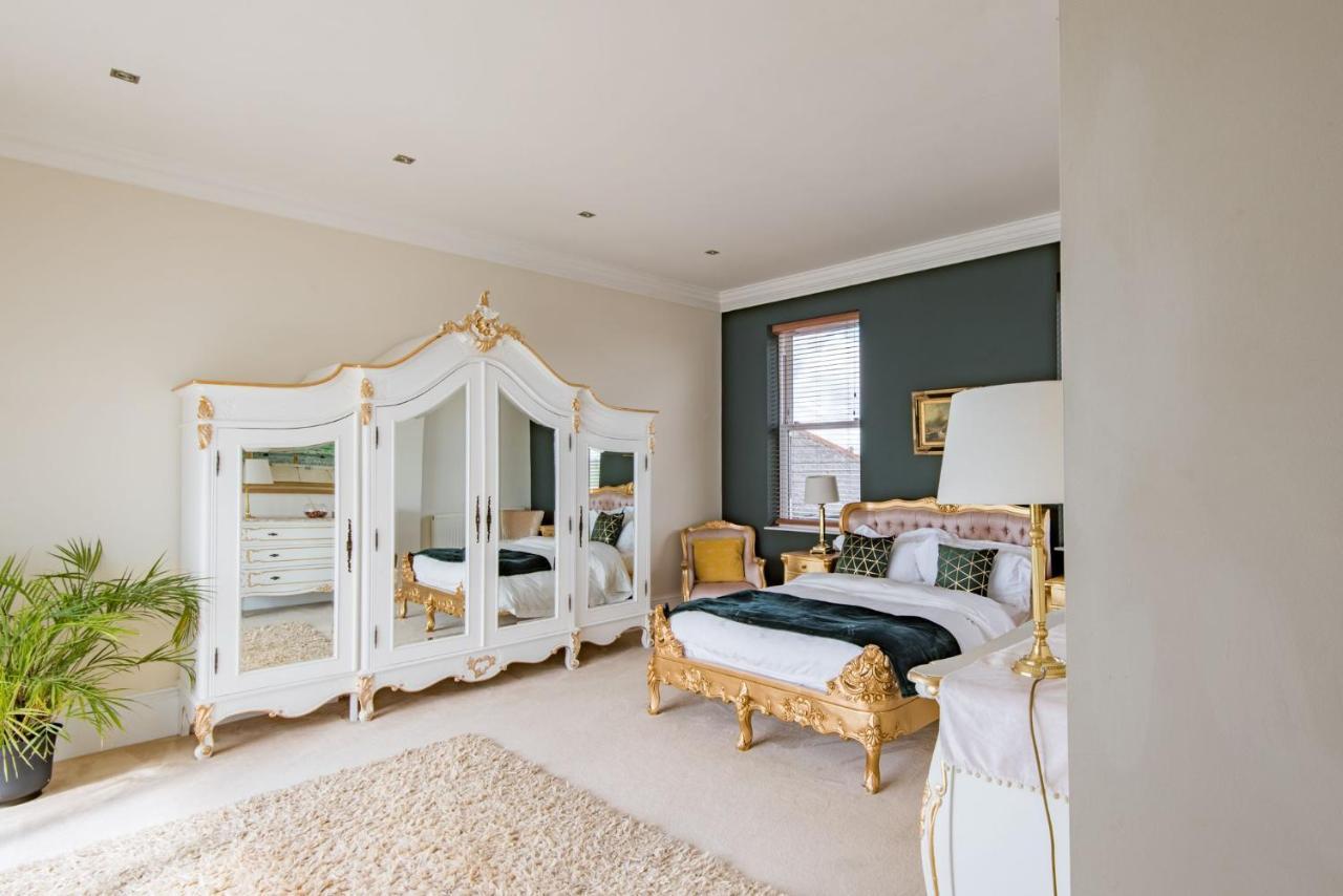 Abbots Cliff House By Bloom Stays Hougham Extérieur photo