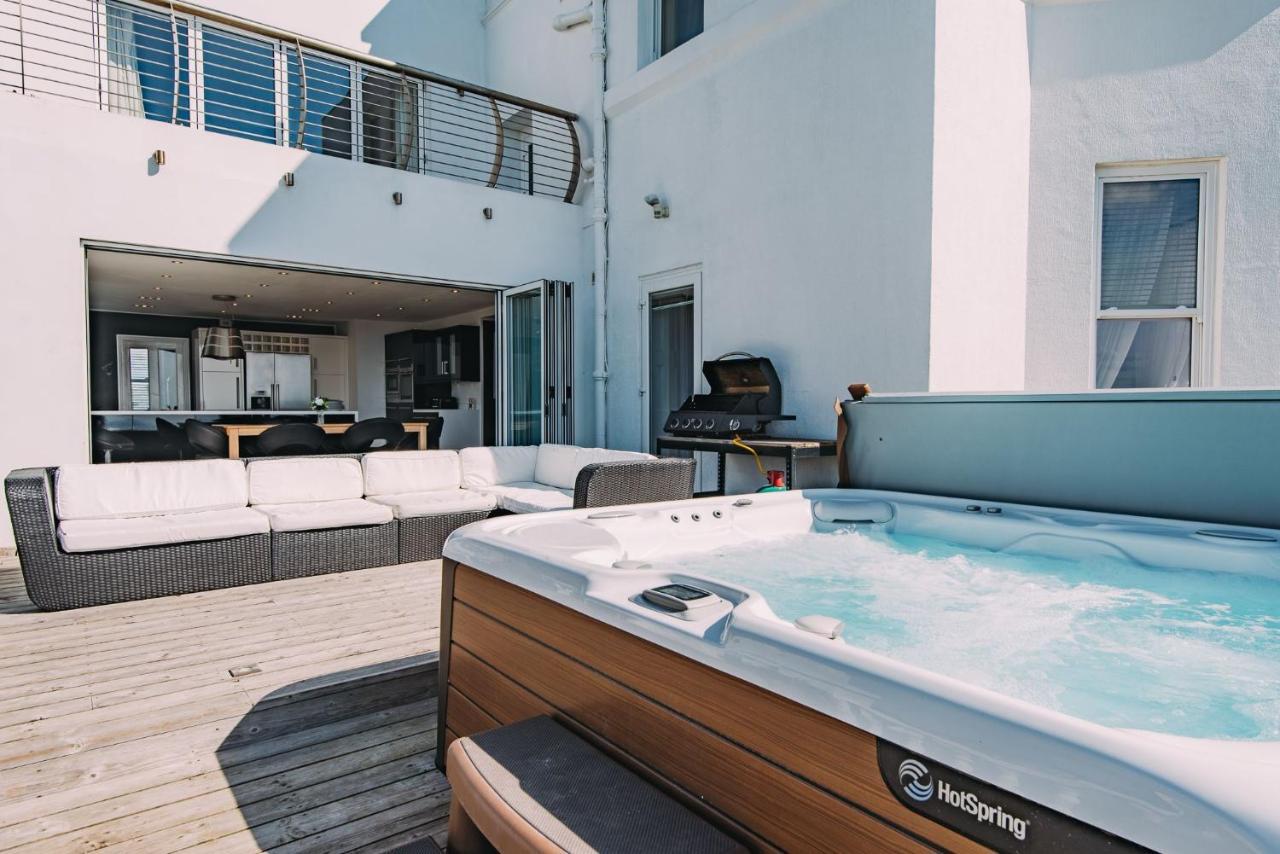 Abbots Cliff House By Bloom Stays Hougham Extérieur photo